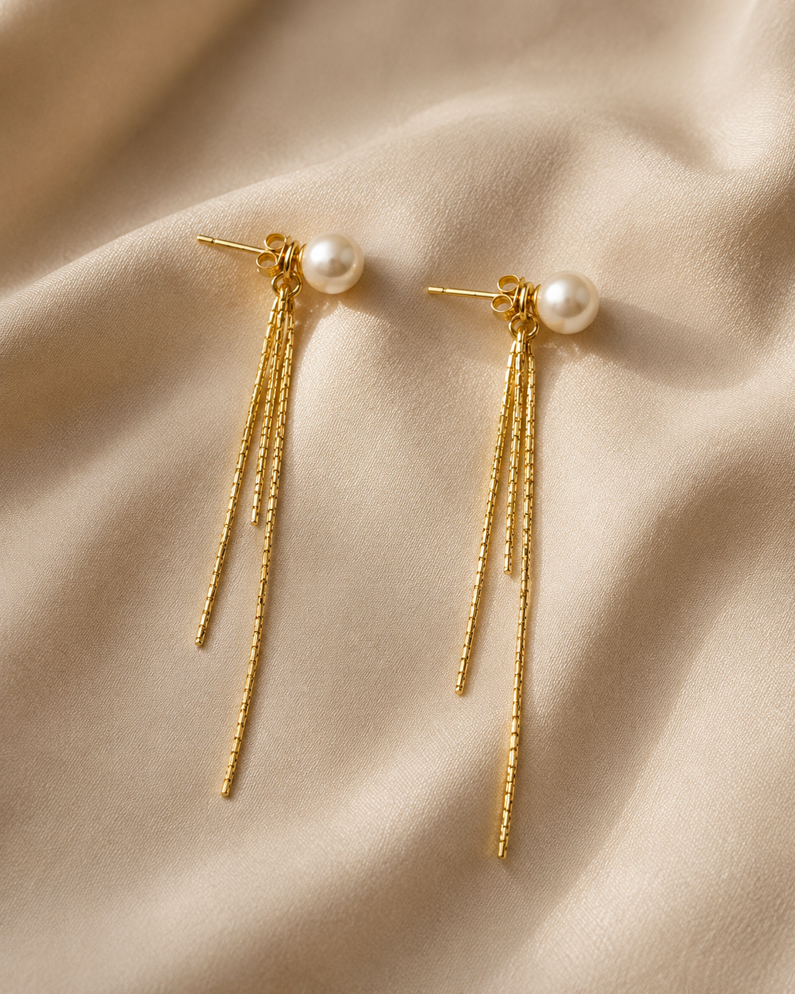 The Aurelia Pearl Earrings